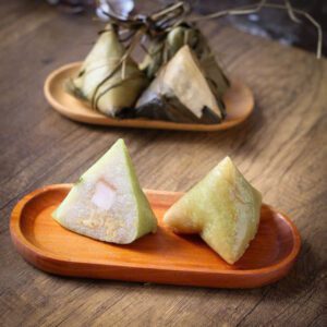 BÁNH Ú TRO NHÂN THỊT